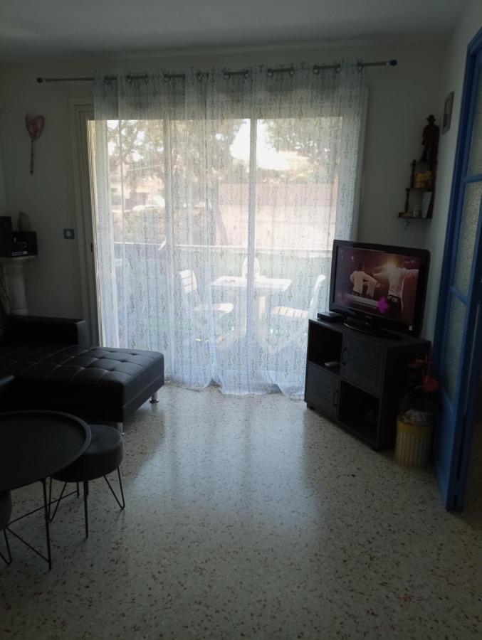 Apartment Six Fours Les Plages T2 Six-Fours-les-Plages